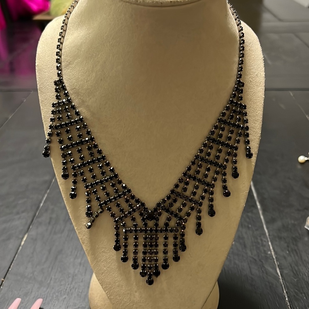 Carolee necklace